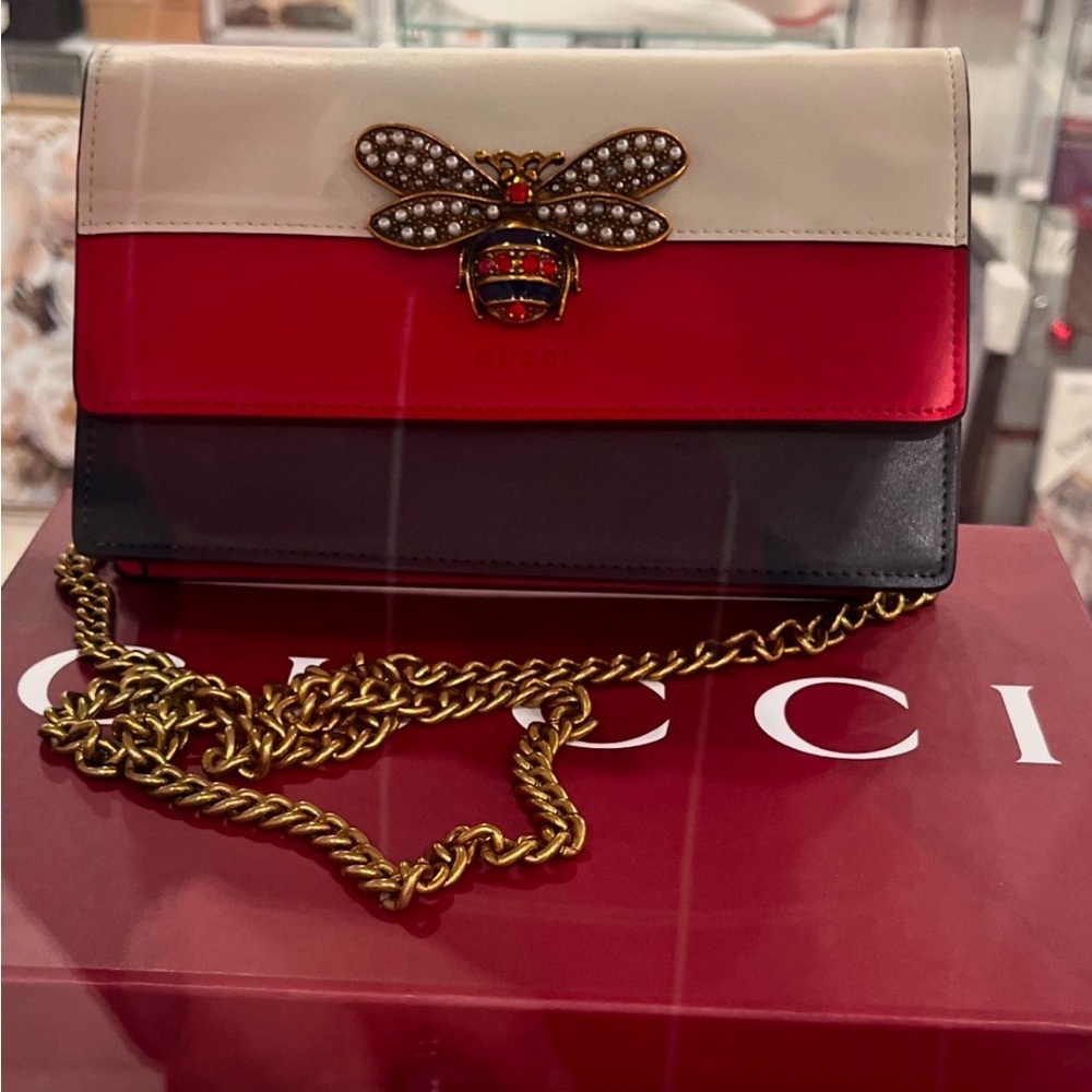 Gucci Tricolor Bee-Embellished Crossbody Bag in Cream, Red & Navy
